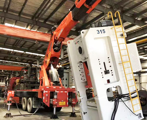 上饶提升工作效率，选择优质折臂吊租赁服务