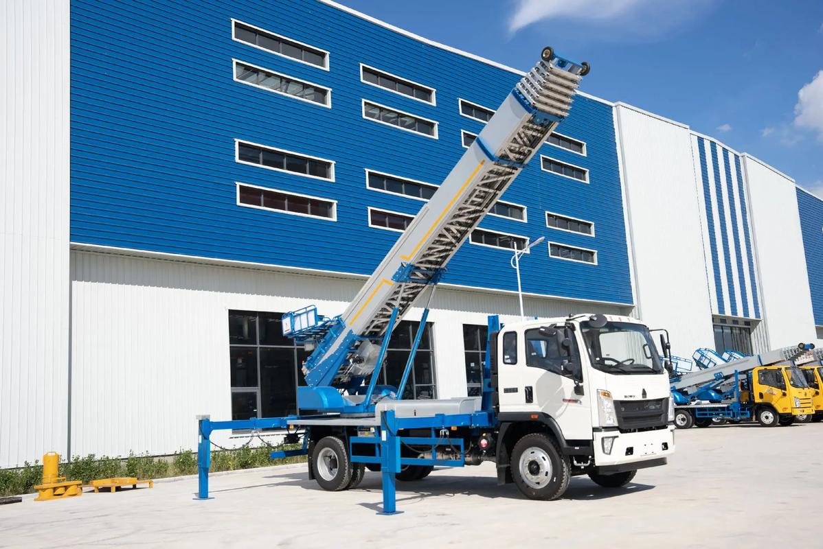 上饶小型云梯车上料车租赁多少钱