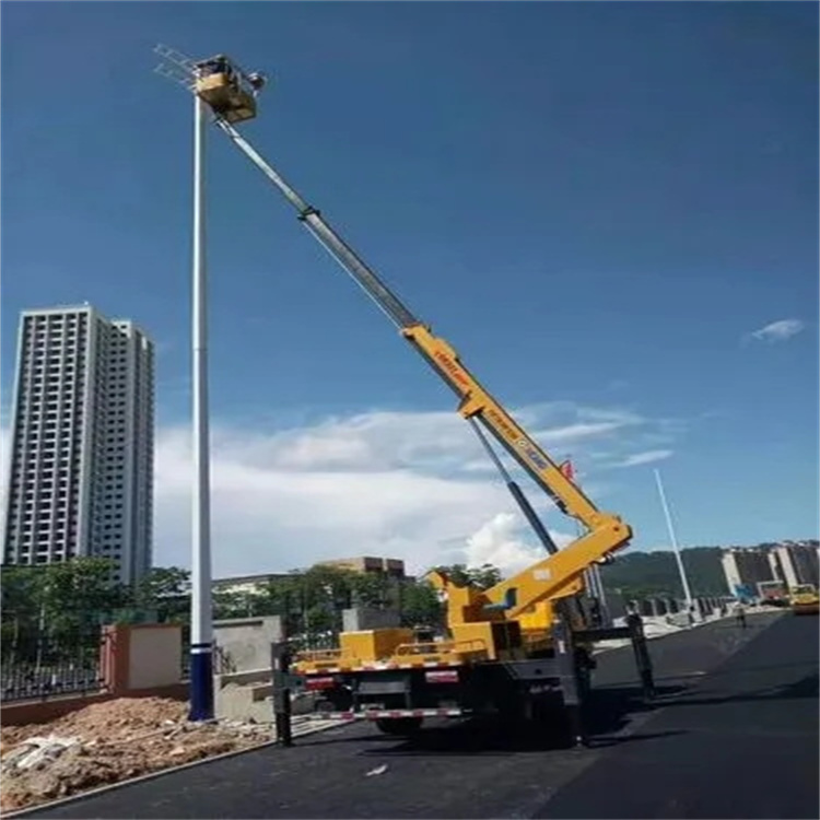 上饶维修路灯的曲臂升降车出租