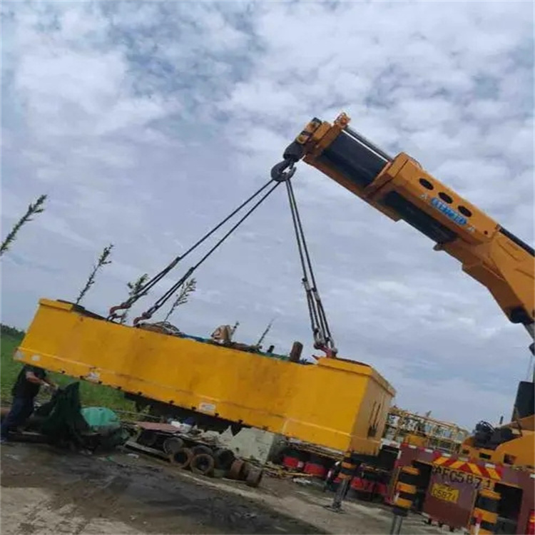 上饶随车吊吊集装箱怎么吊